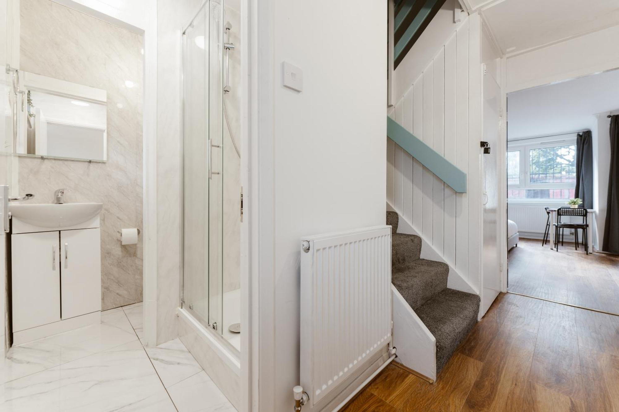 Shadwell Double Room - 13 London Eksteriør billede